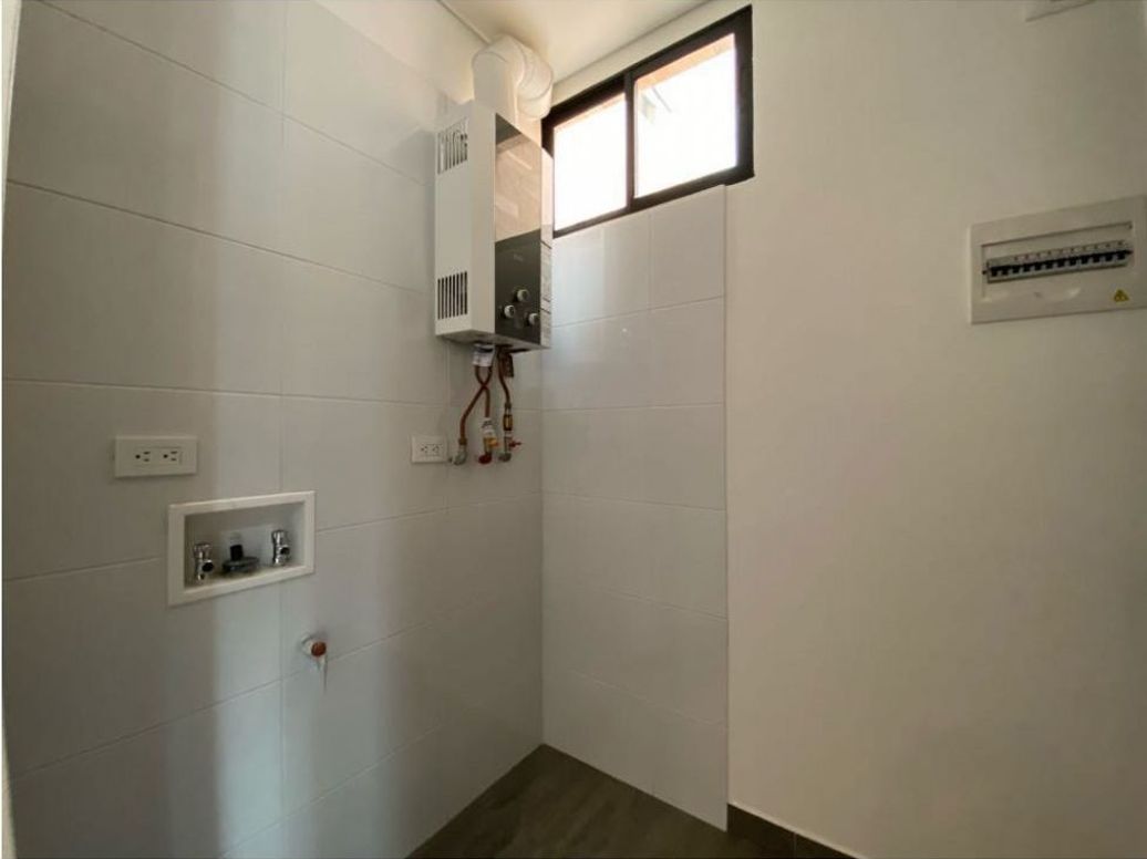 Apartamento en venta en Santa Barbara Oriental, Bogotá · foto 10 de 20
