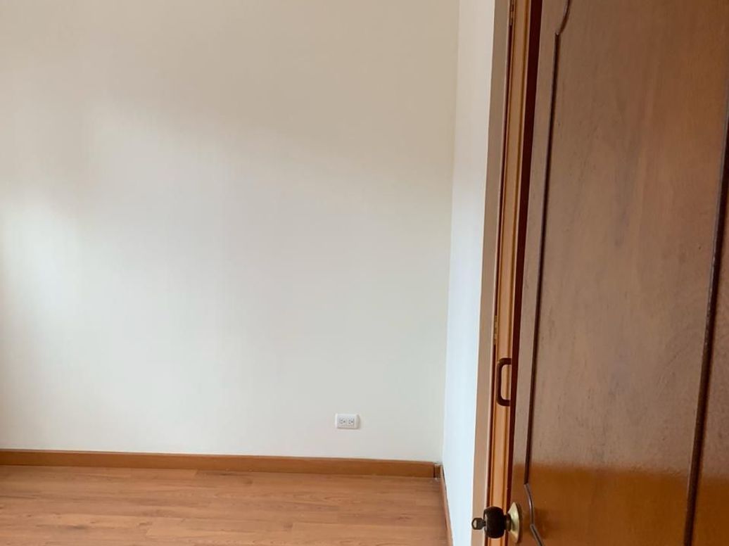 Apartamento de 4 alcobas en venta en Teusaquillo, Bogotá, 120 m² · foto 9 de 15