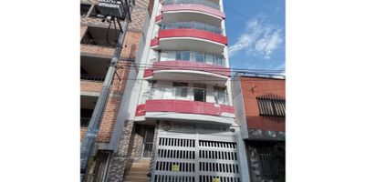 Apartamento en Venta y/o Arriendo – Moderno y Espacioso en Bello, Antioquia

Disponible a inicios de Diciembre de 2025

Precio venta: $390,000,000 (negociables)

Precio arriendo: 2.000.000  (negociables)

Descripción:

¡Este apartamento es la combinación perfecta de comodidad y diseño moderno! Ubicado en el municipio de Bello, ofrece espacios amplios y arquitectura contemporánea pensada para satisfacer todas tus necesidades.

Características del Apartamento:


 3 alcobas con excelente distribución
 2 baños completos
 Cocina integral totalmente equipada
 Parqueadero privado


Ubicación Estratégica:


 Acceso pavimentado para mayor comodidad
 Ascensor para fácil acceso
 Cerca del Centro Comercial Fabricato
 A poca distancia del Colegio La Presentación


Este apartamento es ideal para quienes buscan calidad de vida en una zona con excelente conectividad y cercanía a servicios esenciales.

Contáctanos para más información o agenda una visita para conocerlo personalmente. ¡Esta es tu oportunidad de tener el hogar que siempre soñaste!
