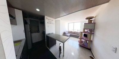 Apartamento en venta de 46m2, con vista interior, ubicado en un 14avo piso (Torre 8 Apto 1402), acceso por ascensor, parqueadero comunal. Consta de 3 habitaciones, 1 baño, sala comedor, cocina integral y zona de lavandería. Tiene piso cerámico en todas sus zonas. El conjunto cuenta con salón comunal, zonas para niños y vigilancia privada las 24 horas. Cerca a Centro Comercial como Surtidora Senial; cerca a almacenes de cadena como Surtimax; con vías de acceso por la Calle 49B Sur y Cra 9; cerca a estación de Transmilenio Portal de Usme.
 h_property_nid_ref:  47667507797
 h_property_uuid_detail:  29a10813-3773-4eee-9861-65e6d027ee8d
 ubicacion: Bogotá,Guiparma
 Inmueble ofertado por nuestro aliado HABI.