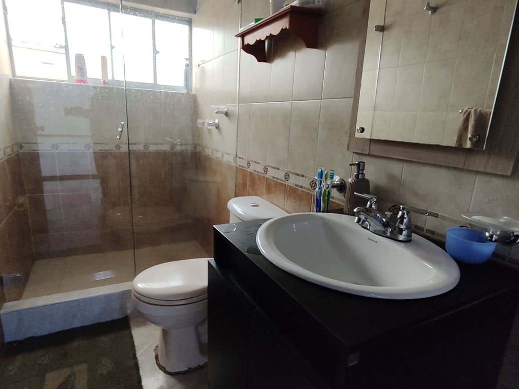 Casa de 4 alcobas en venta en Bellavista Occidental, Bogotá, 165 m² · foto 6 de 20