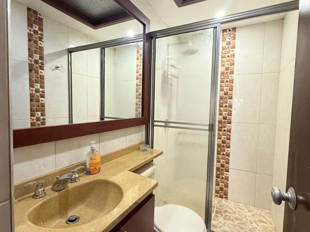 Casa de 4 alcobas en venta en Villa Magdala, Bogotá, 128 m² · foto 14 de 18