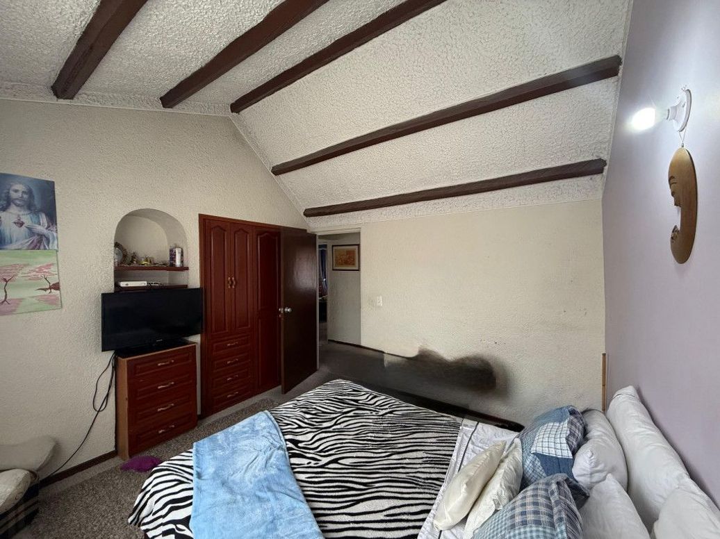 Casa de 4 alcobas en venta en Villa Magdala, Bogotá, 128 m² · foto 16 de 18