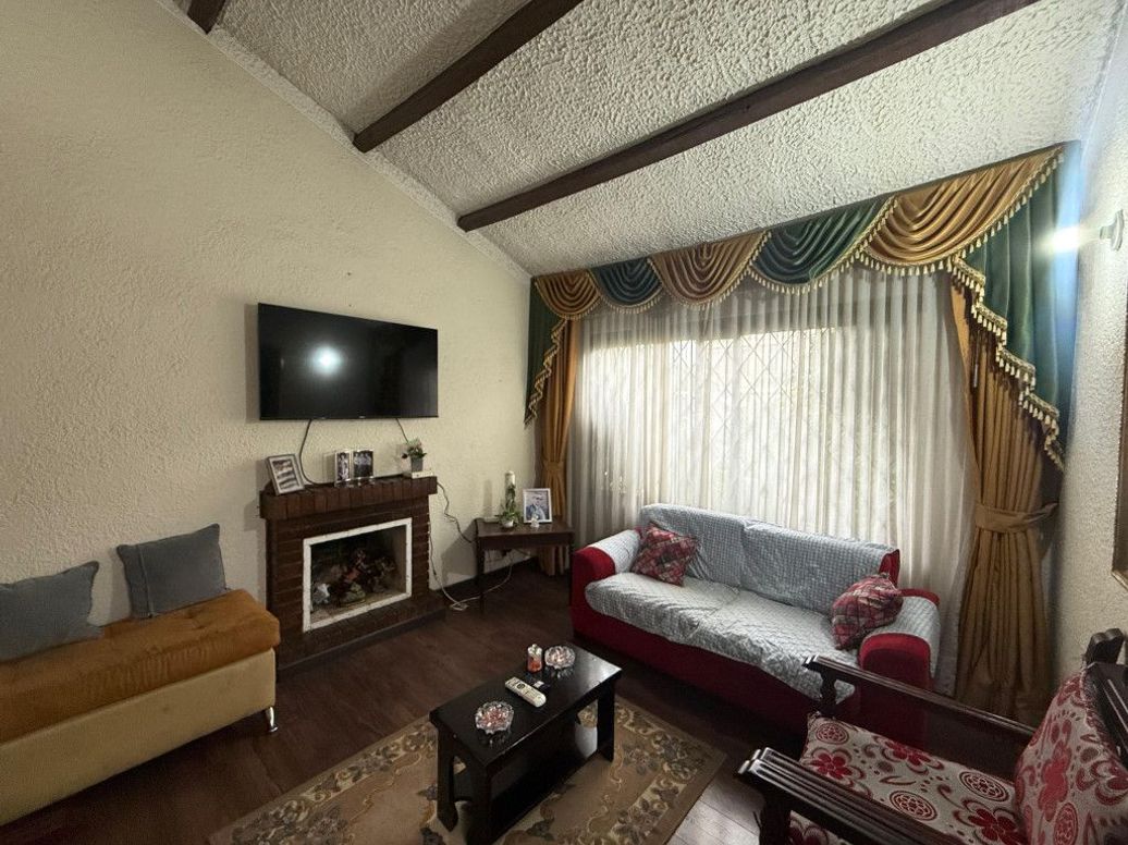 Casa de 4 alcobas en venta en Villa Magdala, Bogotá, 128 m² · foto 3 de 18