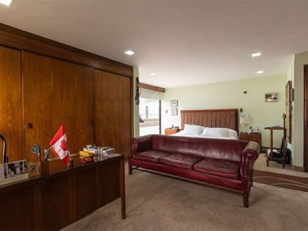 Apartamento de 3 alcobas en venta en Chicó Alto, Bogotá, 414 m² · foto 12 de 18