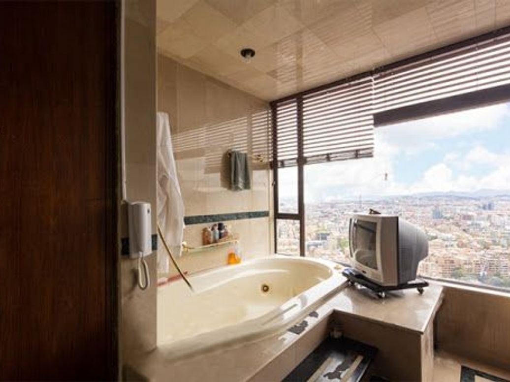 Apartamento de 3 alcobas en venta en Chicó Alto, Bogotá, 414 m² · foto 13 de 18