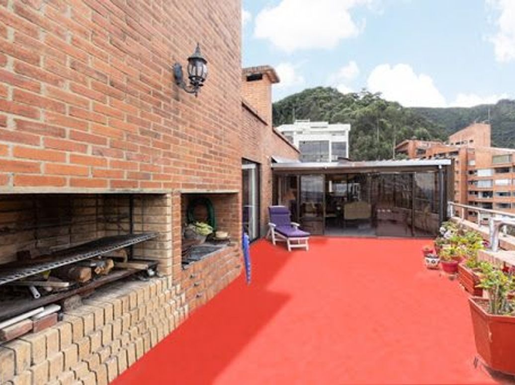 Apartamento de 3 alcobas en venta en Chicó Alto, Bogotá, 414 m² · foto 18 de 18