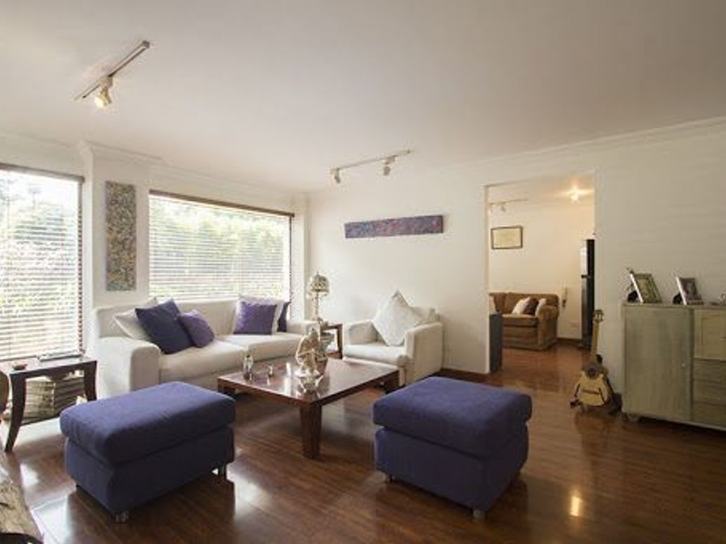 Apartamento de 3 alcobas en venta en Los Rosales, Bogotá, 195 m² · foto 3 de 20