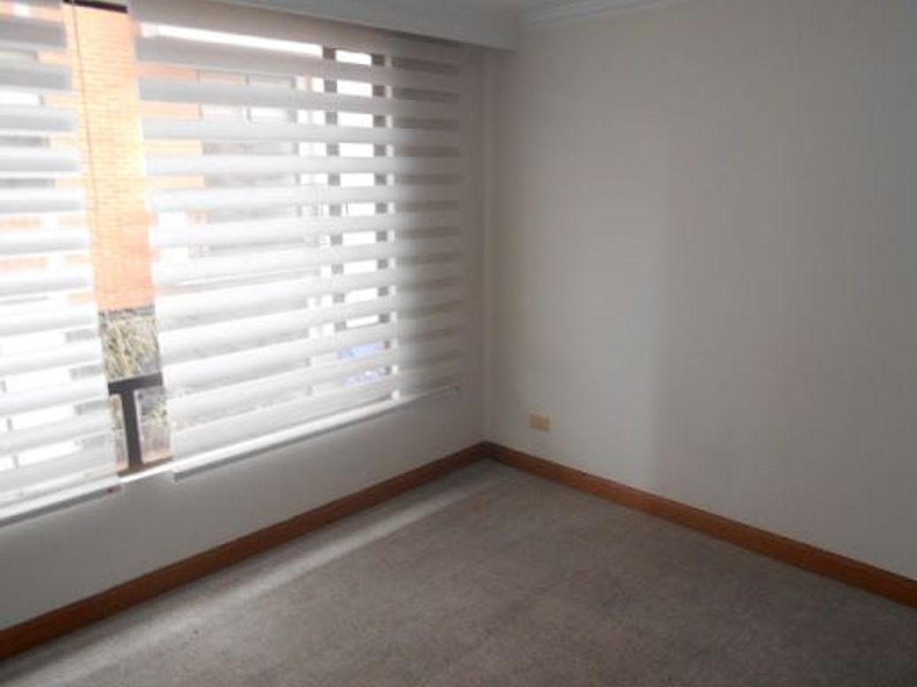 Apartamento de 3 alcobas en venta en Santa Barbara, Bogotá, 180 m² · foto 9 de 20