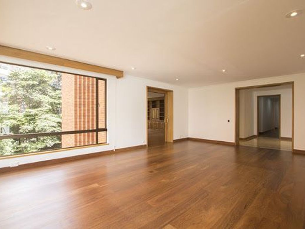 Apartamento de 4 alcobas en venta en Usaquén, Bogotá, 342 m² · foto 4 de 20