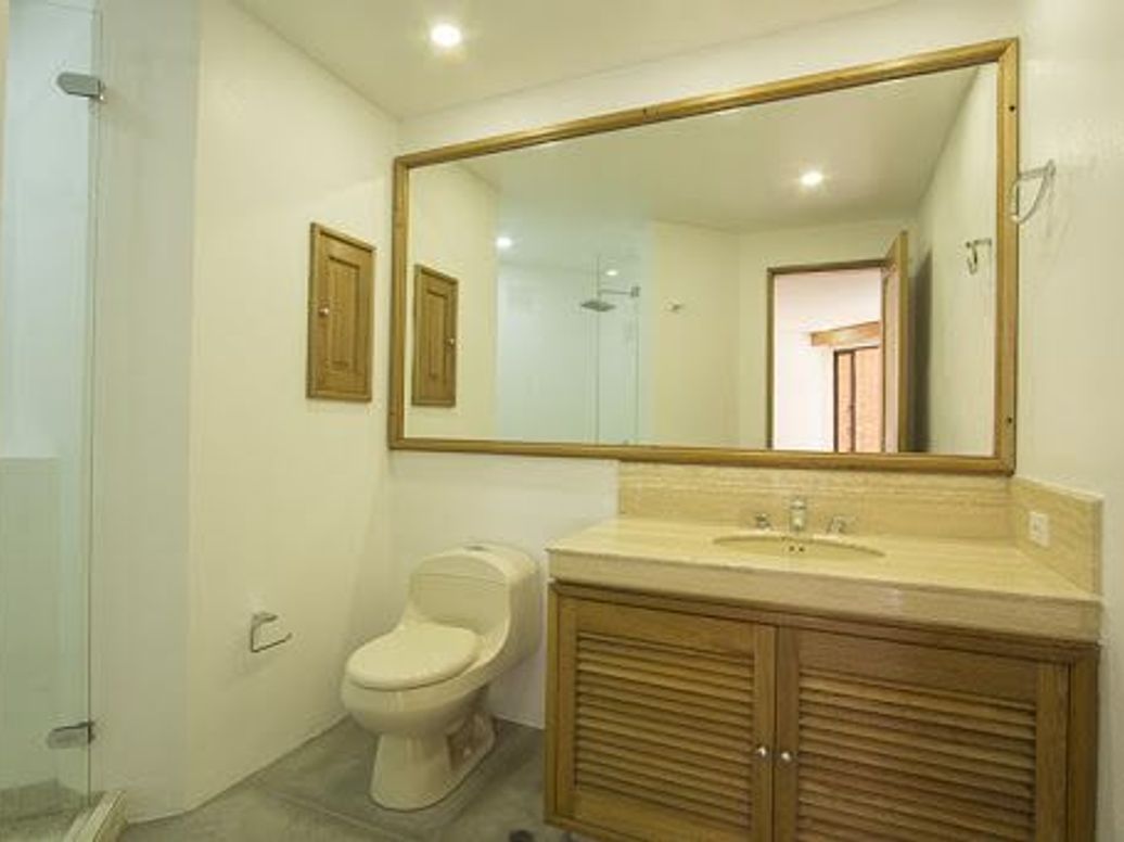 Apartamento de 4 alcobas en venta en Usaquén, Bogotá, 342 m² · foto 16 de 20