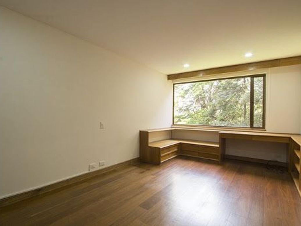Apartamento de 4 alcobas en venta en Usaquén, Bogotá, 342 m² · foto 13 de 20