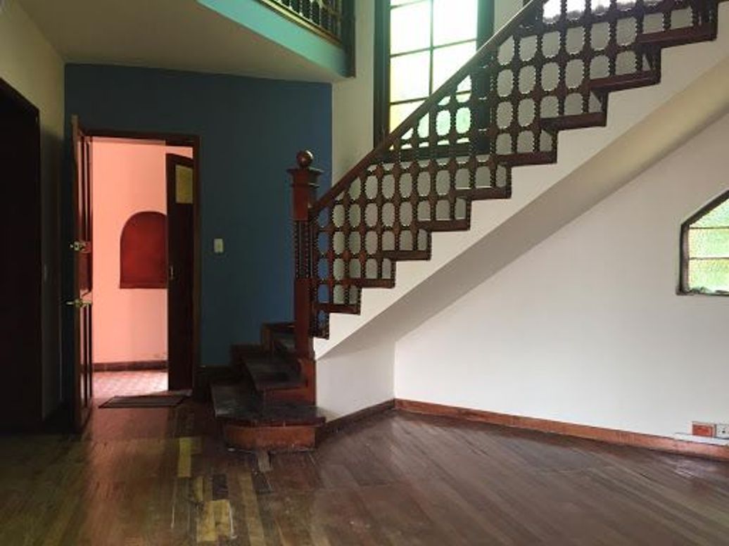 Casa de 8 alcobas en venta en Teusaquillo, Bogotá, 620 m² · foto 3 de 15
