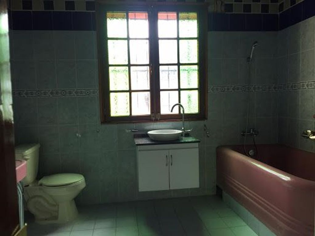 Casa de 8 alcobas en venta en Teusaquillo, Bogotá, 620 m² · foto 12 de 15