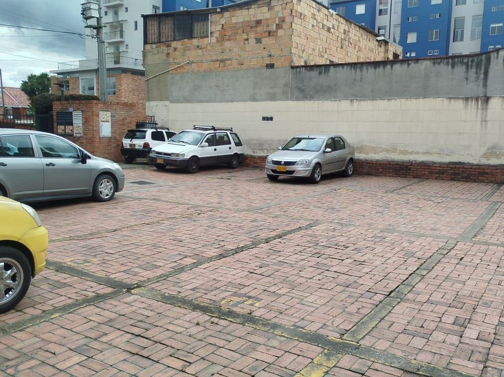 Apartamento de 2 alcobas en venta en La Campiña I Sector, Bogotá, 24 m² · foto 11 de 12
