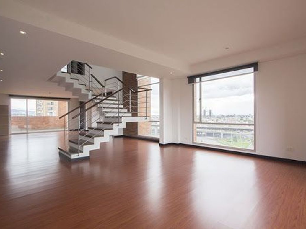 Apartamento de 4 alcobas en venta en Chicó Norte, Bogotá, 264 m² · foto 2 de 20