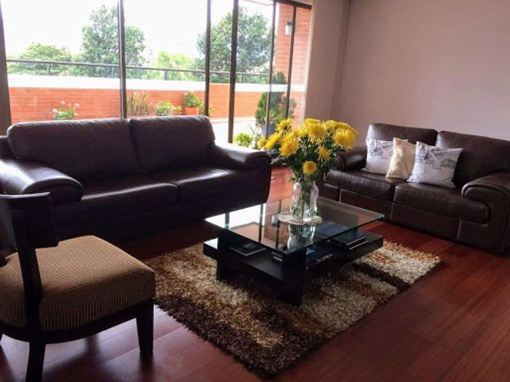 Apartamento de 3 alcobas en venta en San José De Bavaria, Bogotá, 172 m² · foto 3 de 20