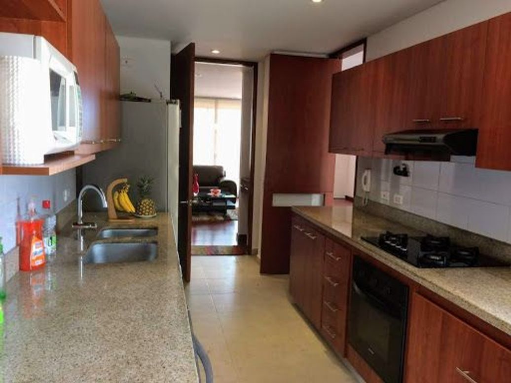 Apartamento de 3 alcobas en venta en San José De Bavaria, Bogotá, 172 m² · foto 4 de 20