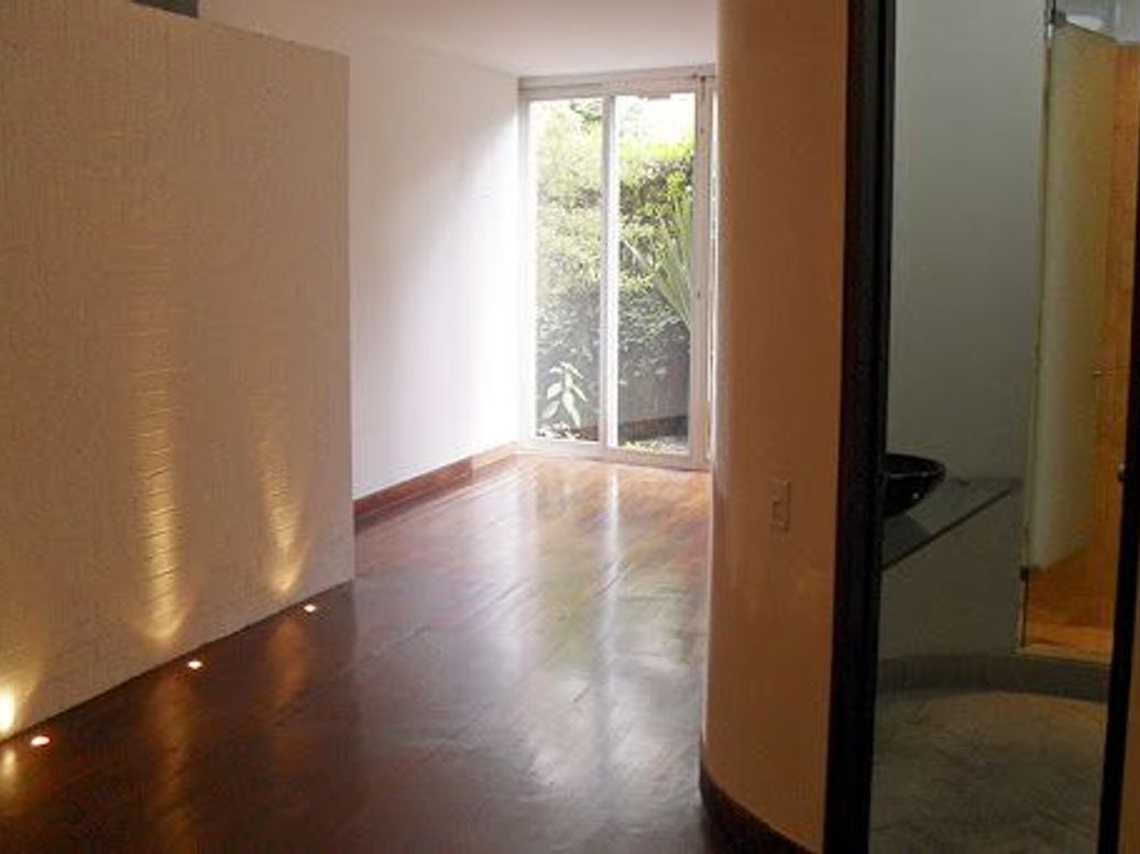Apartamento de 1 alcoba en venta en Los Rosales, Bogotá, 133 m² · foto 20 de 20