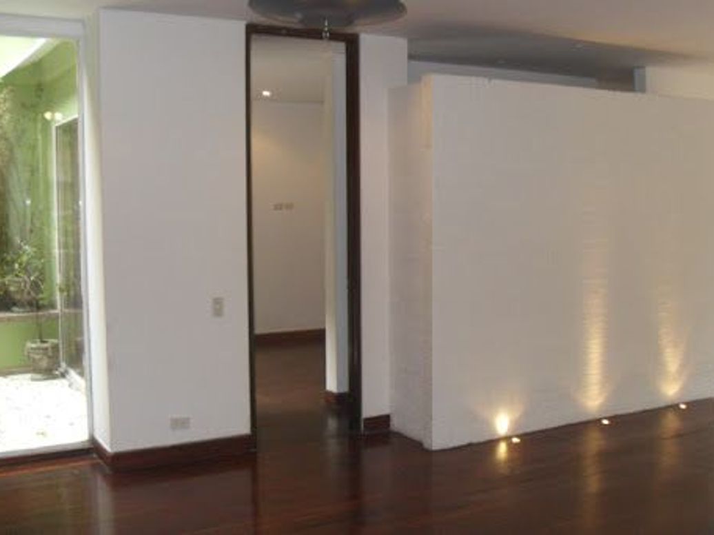 Apartamento de 1 alcoba en venta en Los Rosales, Bogotá, 133 m² · foto 11 de 20