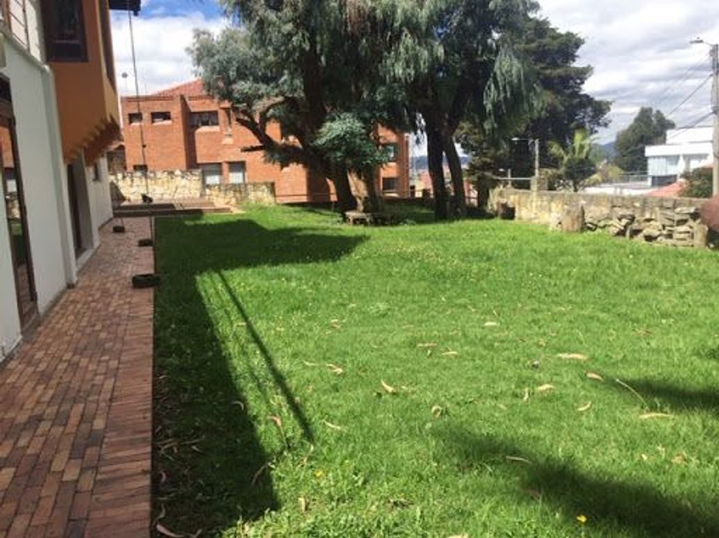 Casa de 5 alcobas en venta en Bosque De Pinos, Bogotá, 920 m² · foto 14 de 20