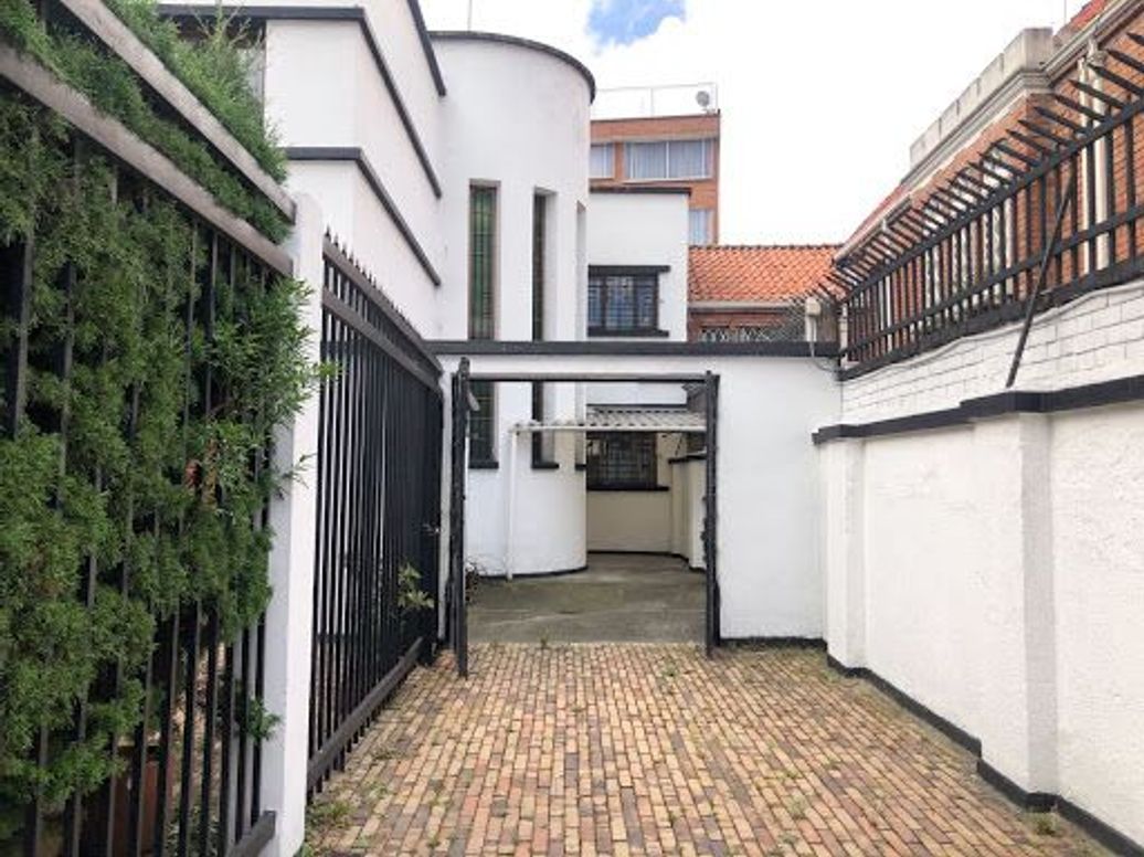 Casa de 10 alcobas en venta en Palermo, Bogotá, 550 m² · foto 4 de 20