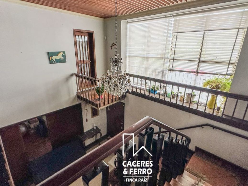 Casa de 6 alcobas en venta en La Soledad, Bogotá, 529 m² · foto 8 de 18