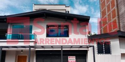 LA PROPIEDAD CUENTA CON 1 NIVEL, 1 BAÑO, PISO EN CERAMICA, LÁMPARAS DECORATIVAS, REJAS DE SEGURIDAD. LA RED DE GAS ESTA EN PROCESO DE INSTALACIÓN, FALTA EL CONTADOR.
INMUEBLE SUJETO A VERIFICACIÓN DE DISPONIBILIDAD.