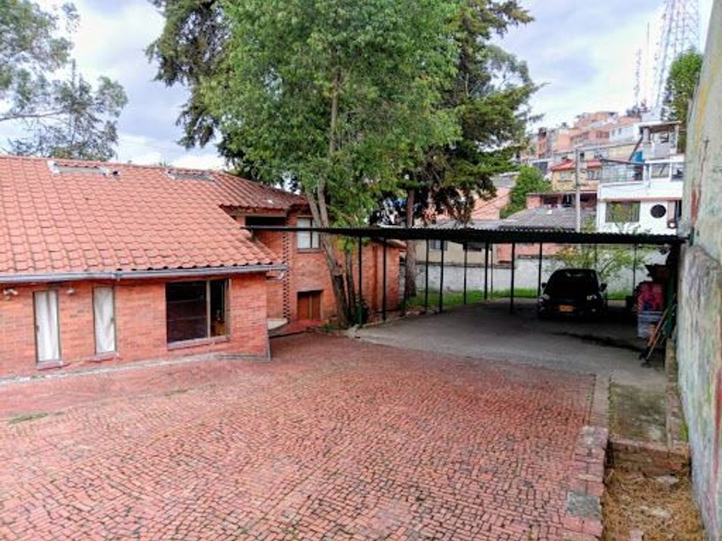 Casa de 4 alcobas en venta en Casa Blanca Suba, Bogotá, 1449 m² · foto 20 de 20