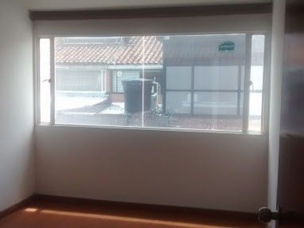 Casa de 4 alcobas en venta en Alhambra, Bogotá, 345 m² · foto 13 de 14