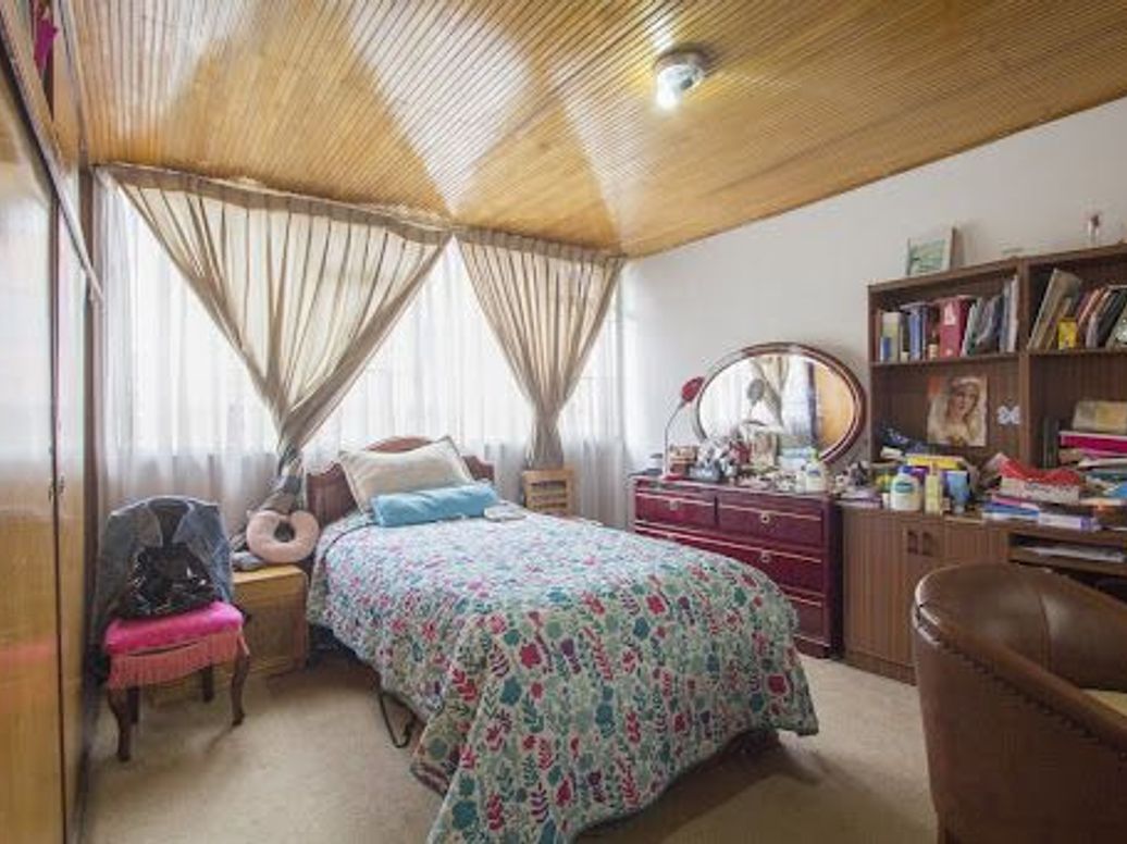 Casa de 4 alcobas en venta en Nicolas De Federman, Bogotá, 283 m² · foto 5 de 17