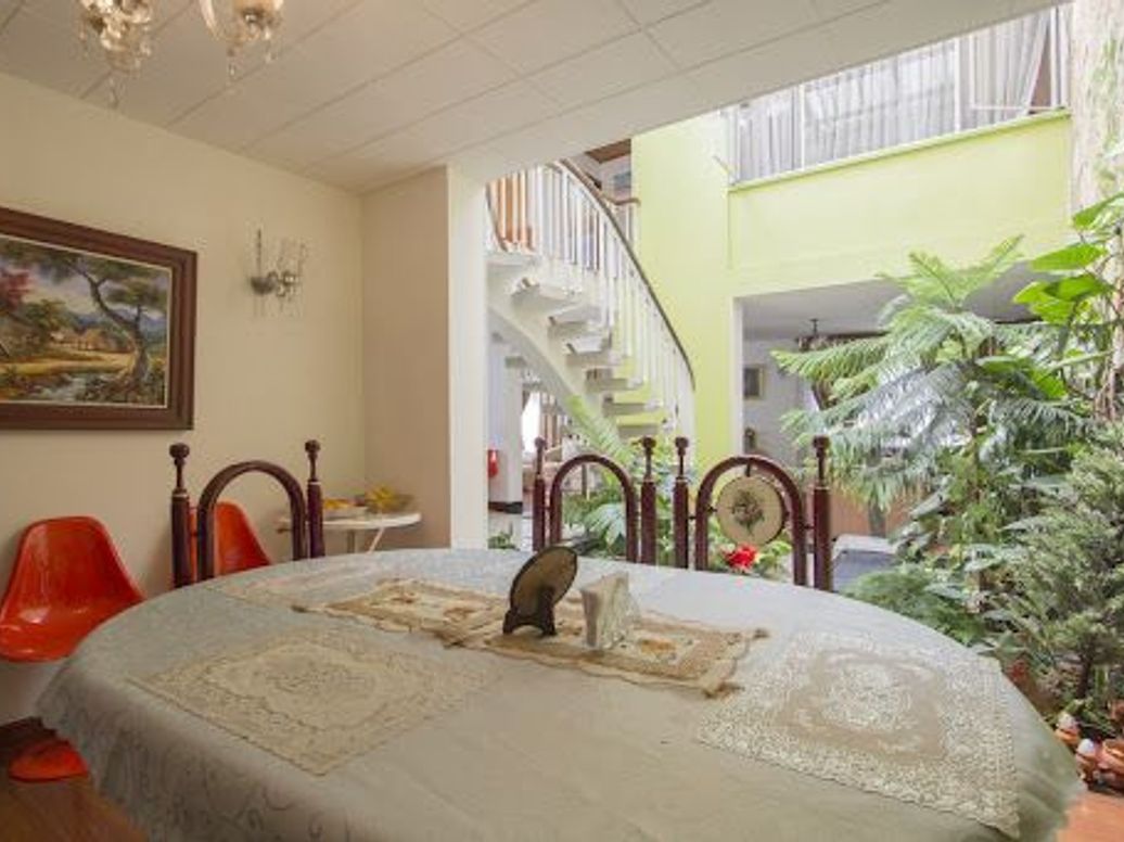 Casa de 4 alcobas en venta en Nicolas De Federman, Bogotá, 283 m² · foto 3 de 17