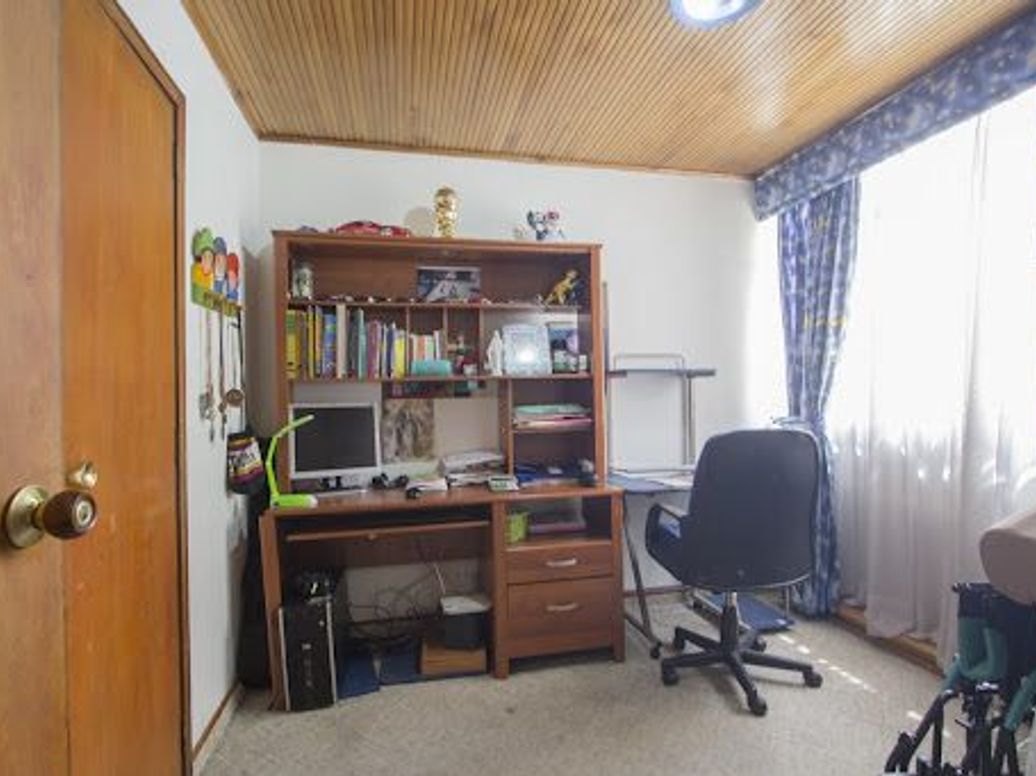 Casa de 4 alcobas en venta en Nicolas De Federman, Bogotá, 283 m² · foto 4 de 17