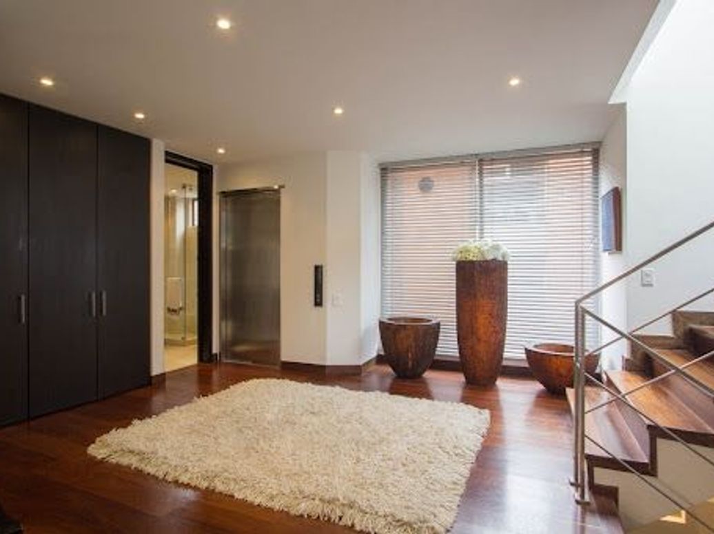 Casa de 3 alcobas en venta en Los Rosales, Bogotá, 479 m² · foto 17 de 20