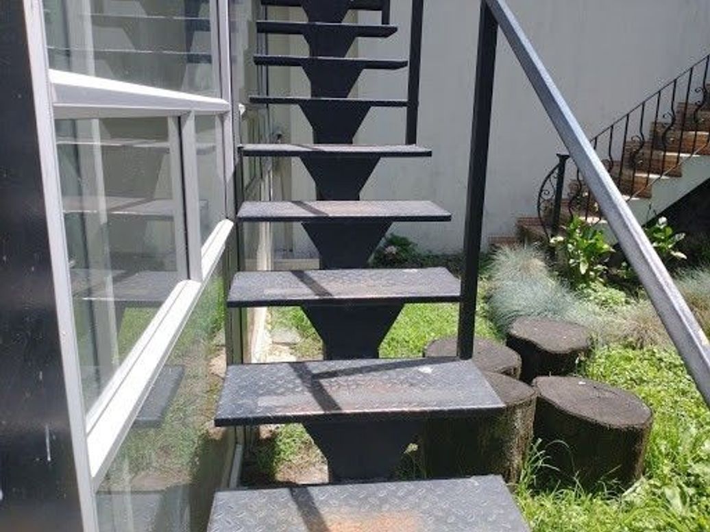 Casa de 11 alcobas en venta en Polo Club, Bogotá, 340 m² · foto 6 de 20