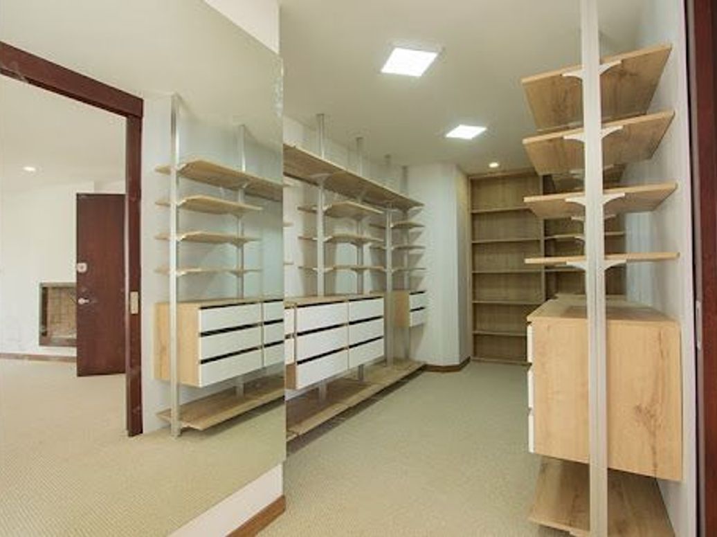 Apartamento de 3 alcobas en venta en La Cabrera, Bogotá, 304 m² · foto 16 de 20