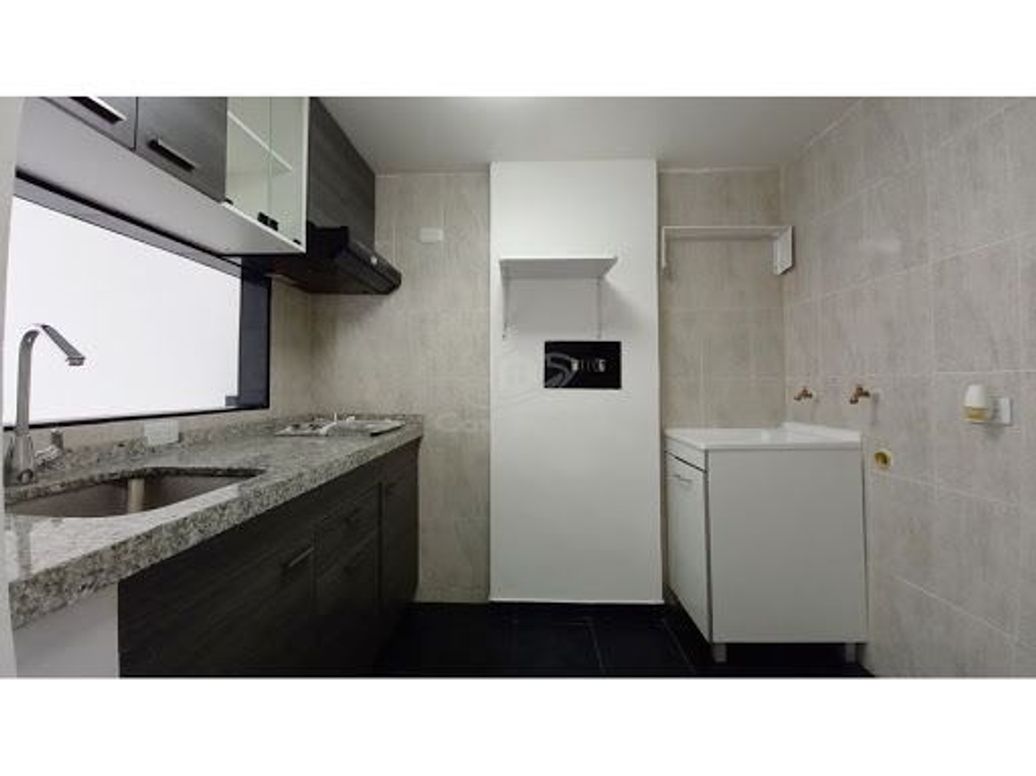 Apartaestudio en venta en Lago Gaitan, Bogotá, 47 m² · foto 6 de 13