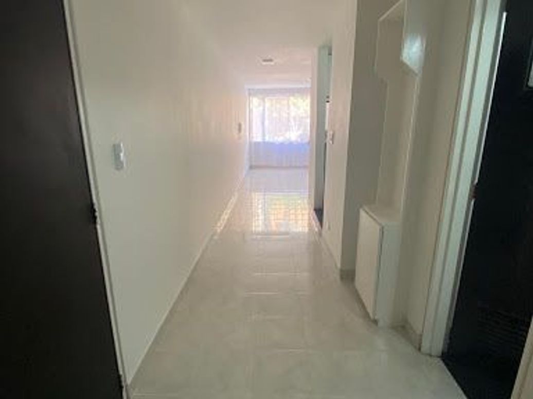Apartaestudio en venta en Lago Gaitan, Bogotá, 47 m² · foto 7 de 13