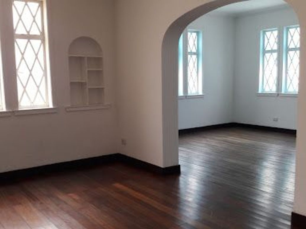Casa de 4 alcobas en venta en Teusaquillo, Bogotá, 292 m² · foto 9 de 20