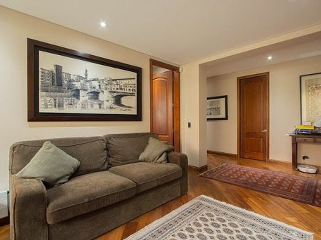Apartamento de 3 alcobas en venta en Chico, Bogotá, 262 m² · foto 16 de 20