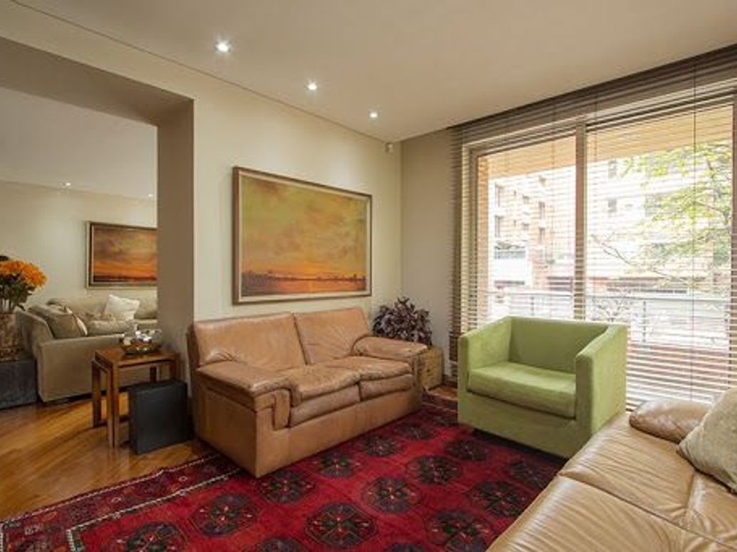 Apartamento de 3 alcobas en venta en Chico, Bogotá, 262 m² · foto 5 de 20