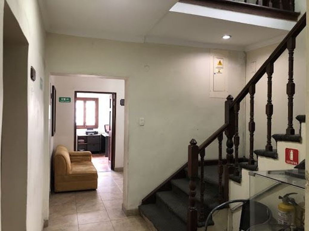 Casa de 7 alcobas en venta en Teusaquillo, Bogotá, 565 m² · foto 5 de 17