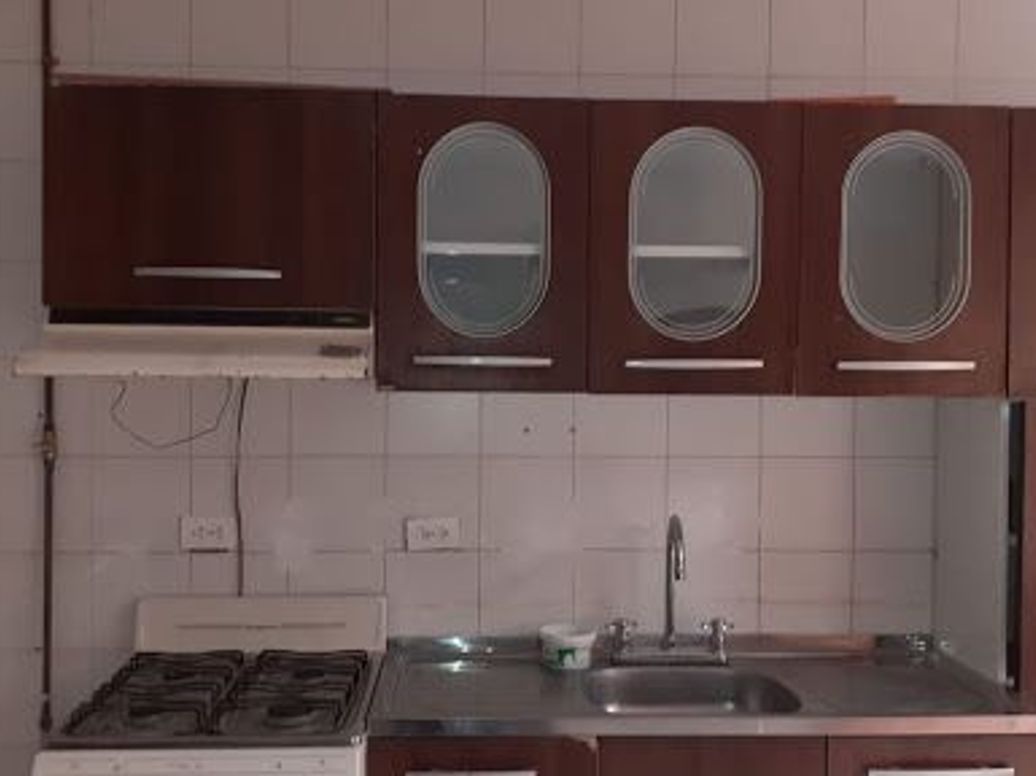 Casa de 4 alcobas en venta en Santa Barbara, Bogotá, 380 m² · foto 3 de 8