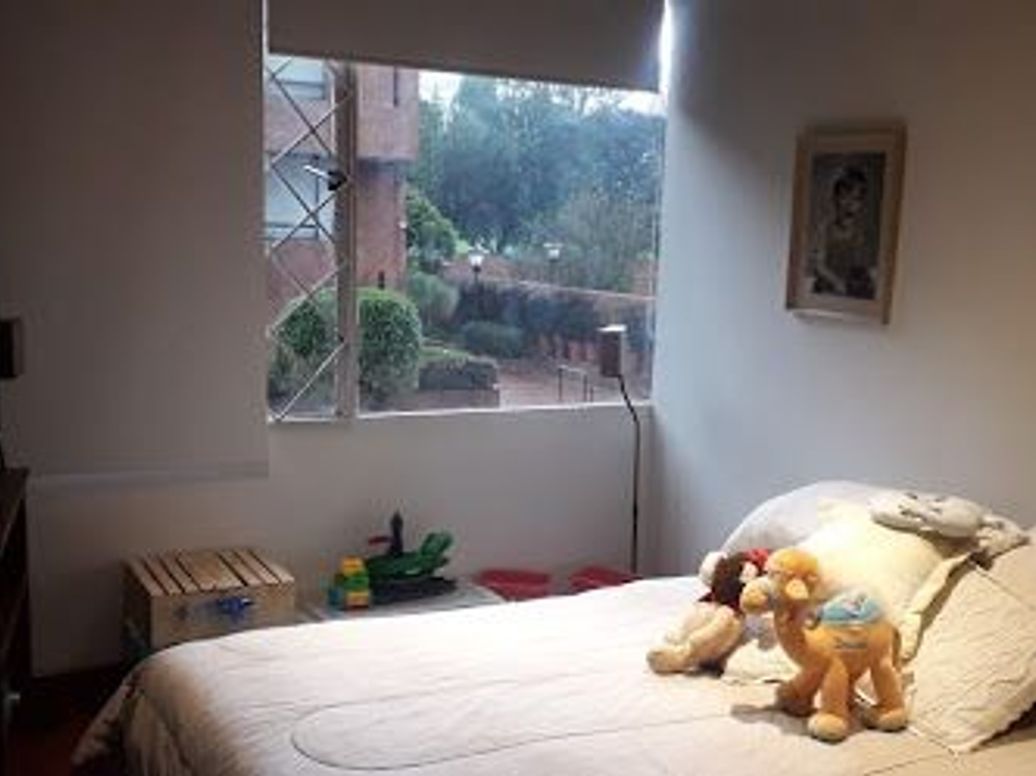 Apartamento de 3 alcobas en venta en Santa Barbara, Bogotá, 133 m² · foto 5 de 14