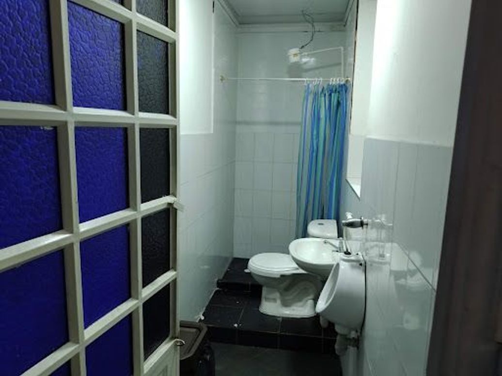Casa de 20 alcobas en venta en Chapinero Central, Bogotá, 480 m² · foto 6 de 13