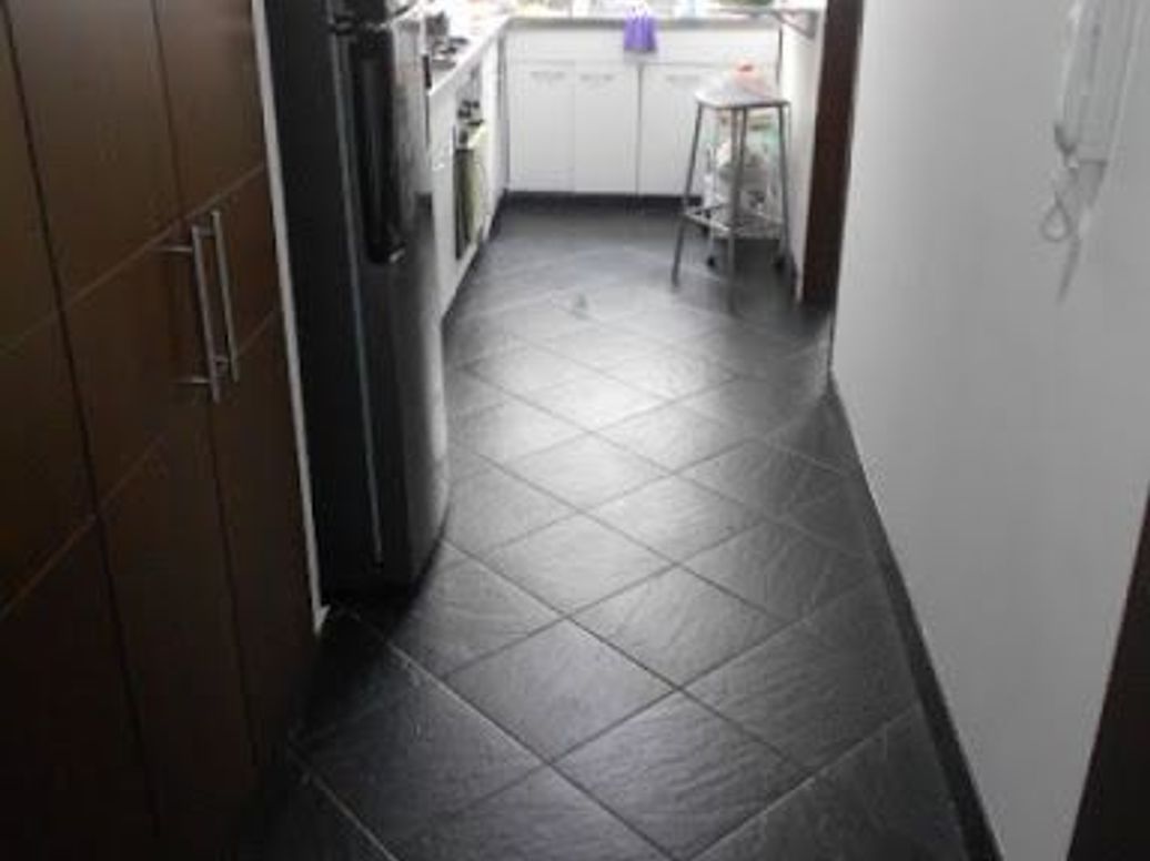 Apartamento de 3 alcobas en venta en Chico, Bogotá, 143 m² · foto 15 de 17