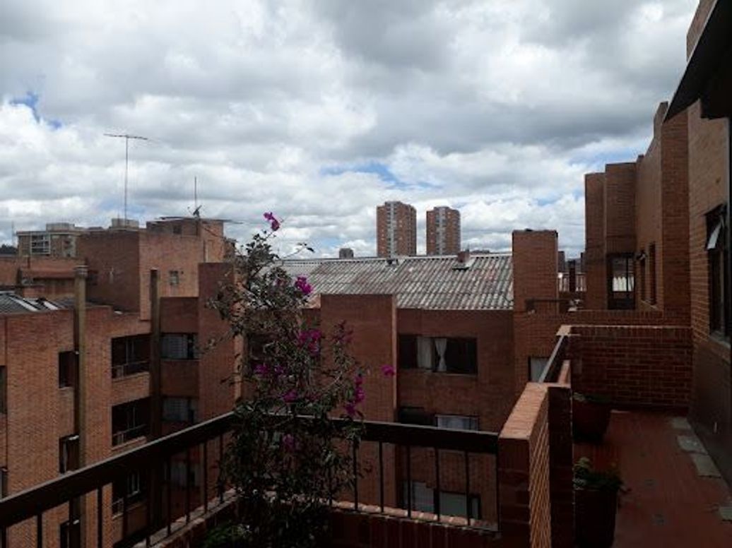 Apartamento de 3 alcobas en venta en Colina Campestre, Bogotá, 108 m² · foto 10 de 20