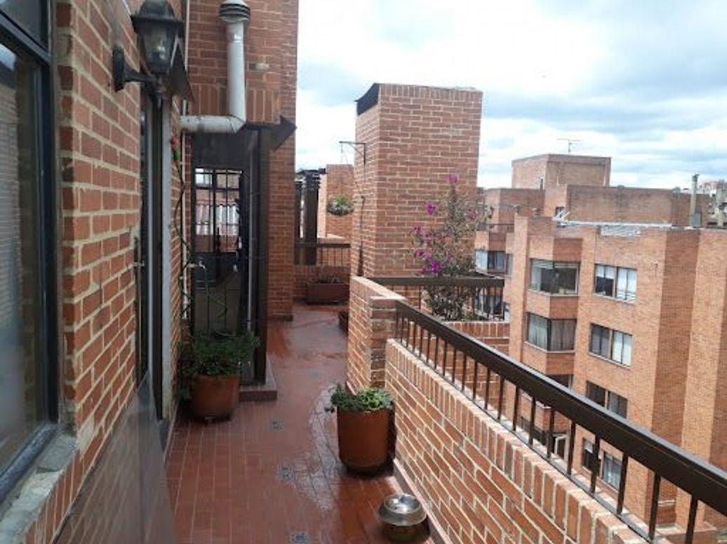 Apartamento de 3 alcobas en venta en Colina Campestre, Bogotá, 108 m² · foto 13 de 20