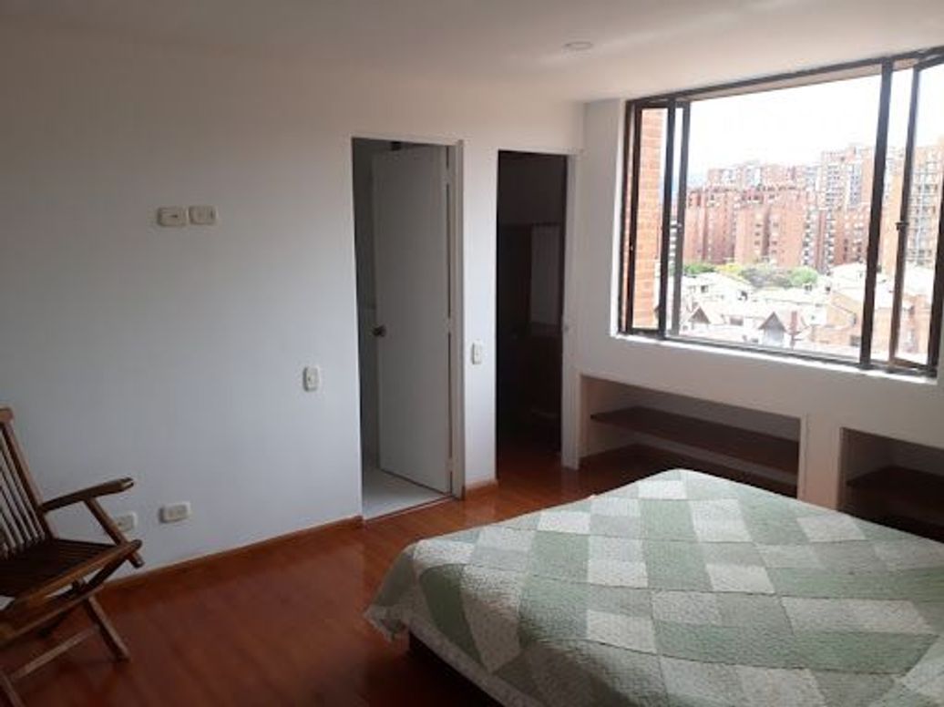 Apartamento de 3 alcobas en venta en Colina Campestre, Bogotá, 108 m² · foto 18 de 20