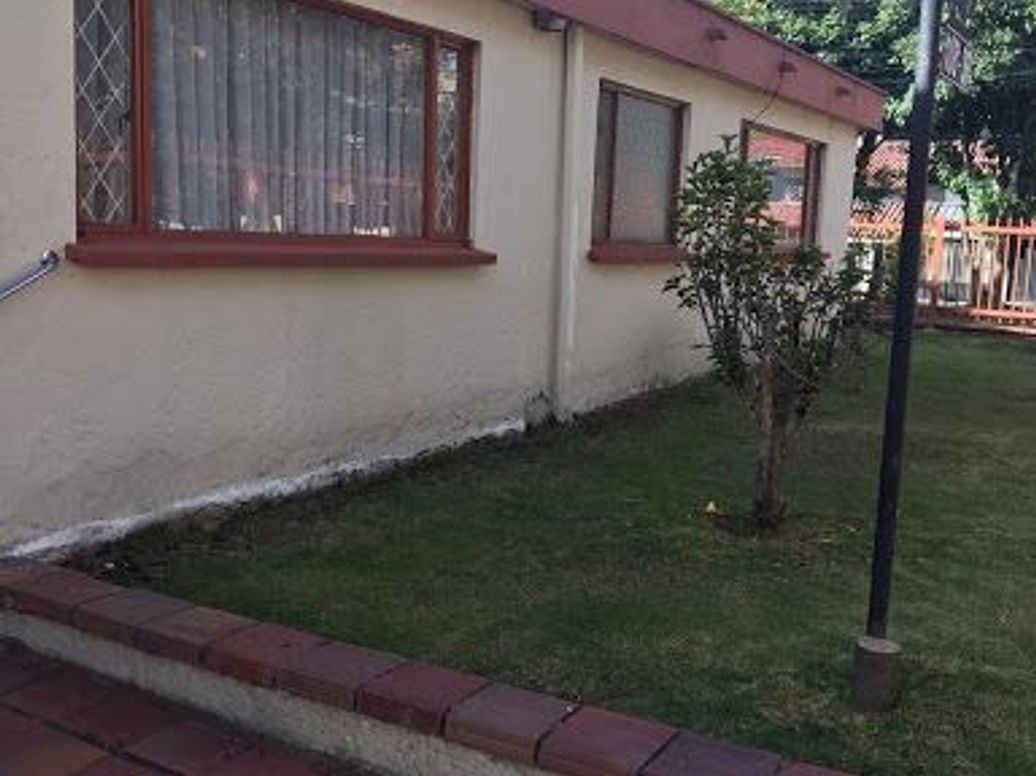 Casa de 4 alcobas en venta en Santa Ana Occidental, Bogotá, 255 m² · foto 17 de 17